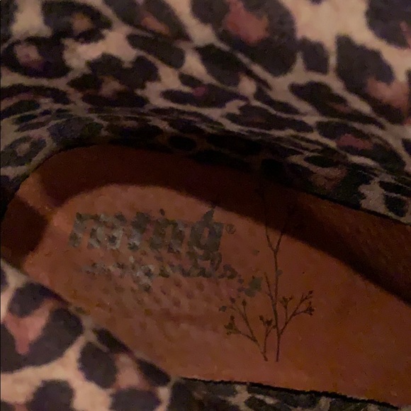 Ming Original Women’s Booties - Picture 2 of 8